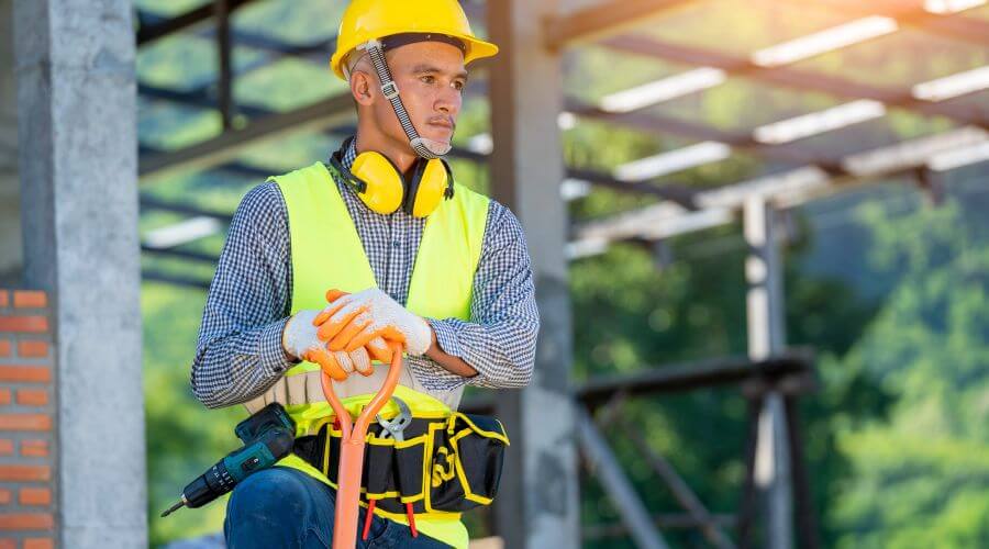 Professional gutter cleaning in Caro, MI